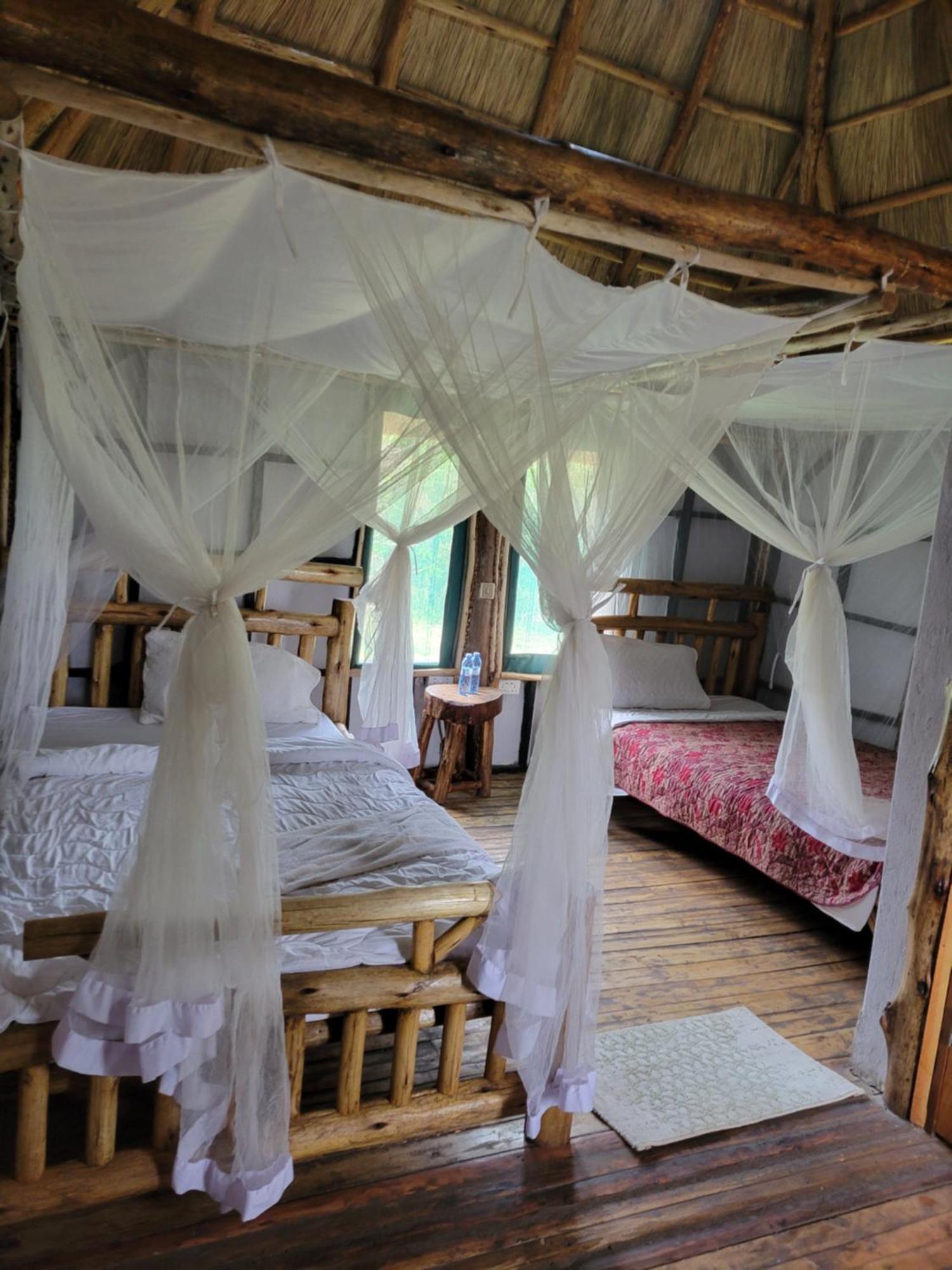 Katunguru Songbird Safari Lodge & Campsite מראה חיצוני תמונה